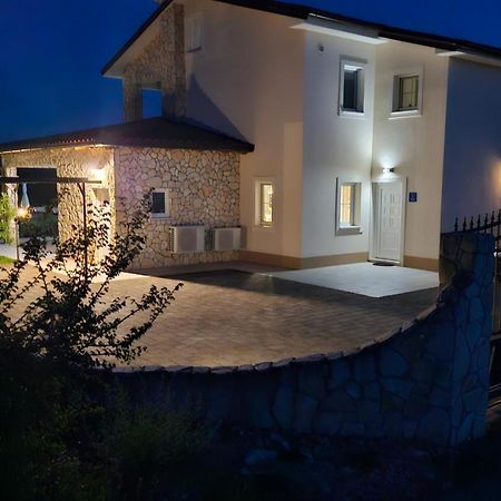 Villa Dora Suzan Εξωτερικό φωτογραφία