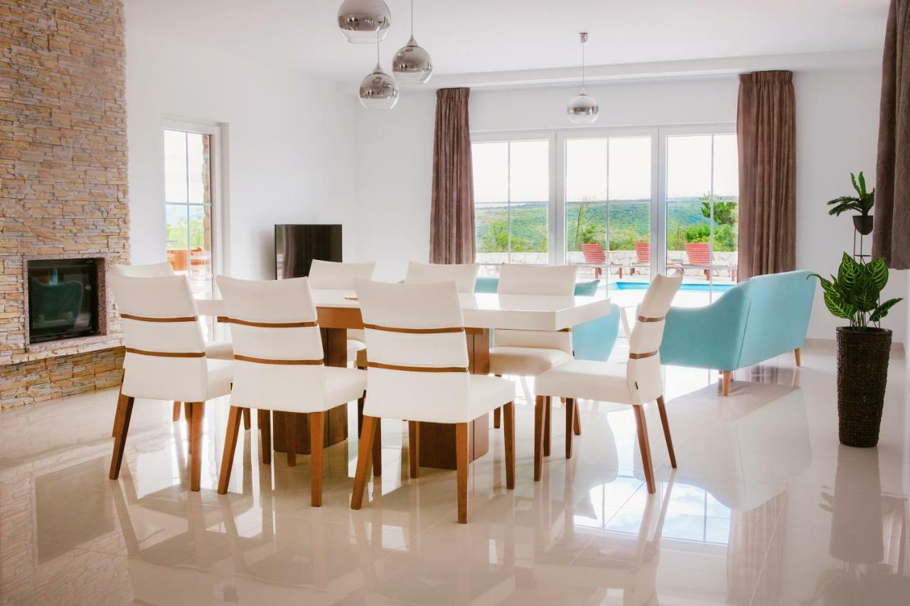 Villa Dora Suzan Εξωτερικό φωτογραφία